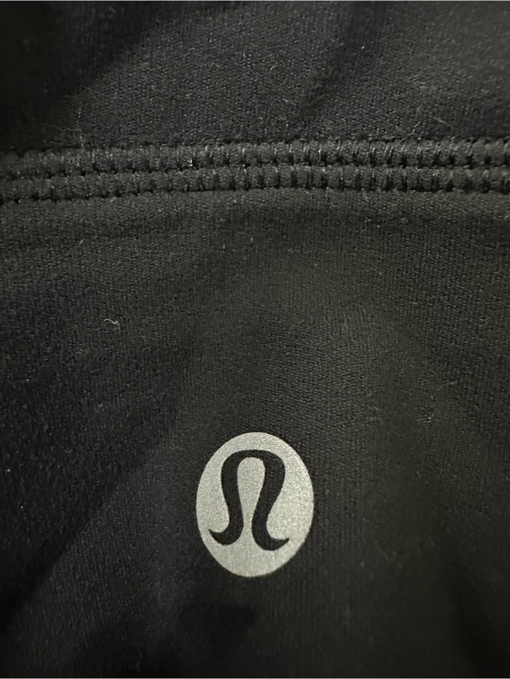 16. lululemon Align™ V-Neck sports bra sz 6